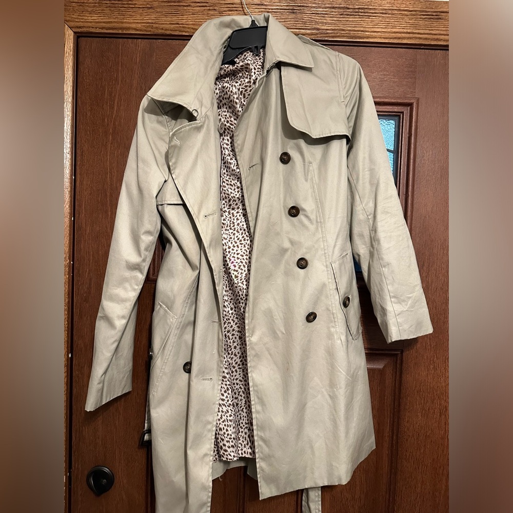 Banana Republicpublic leopards lined trench coat L